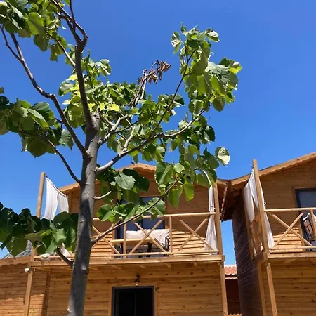 Hotel Fnm Luxury Bungalow's & Restaurant Kumluca